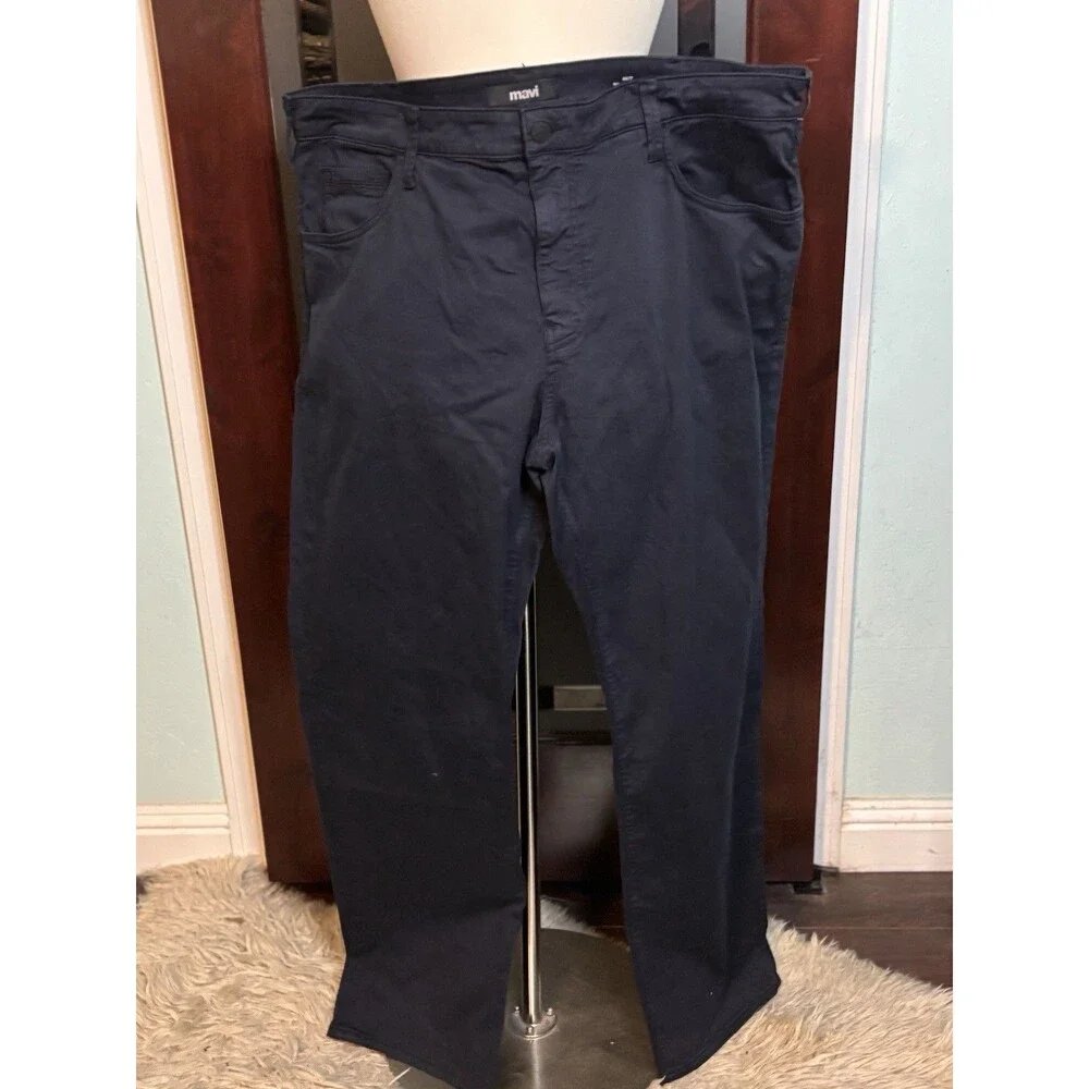New Men’s Mavi Matt Relaxed Straight Leg Dark Blue Navy Pants 42 / 32 Retail $98